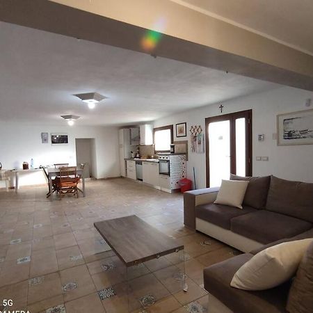 ZimmardoCasa Relax In Periferia Con Ingresso E Parcheggio Privato.公寓 外观 照片