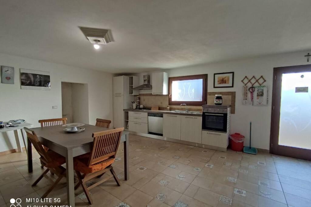 ZimmardoCasa Relax In Periferia Con Ingresso E Parcheggio Privato.公寓 外观 照片