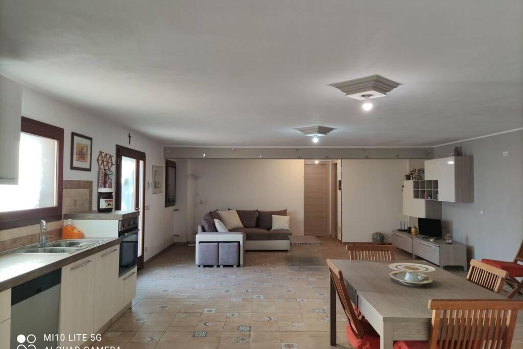 ZimmardoCasa Relax In Periferia Con Ingresso E Parcheggio Privato.公寓 外观 照片